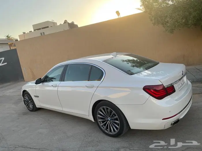 بي ام دبليو 2014 0