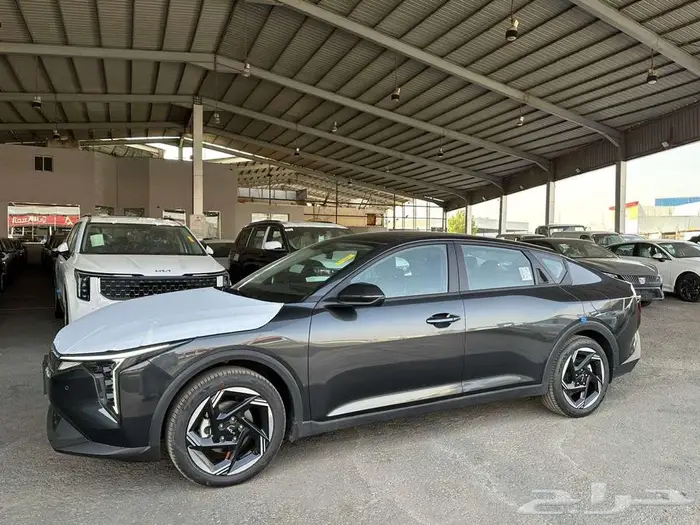 كيا K4 نص فل موديل 2026 اقساط او كاش 1