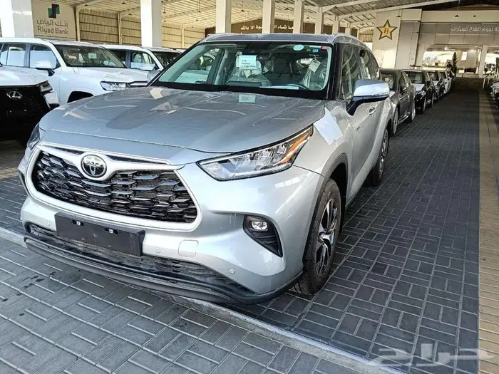 تويوتا هايلاندر GLE نص فل م 2025 - سعودي 3