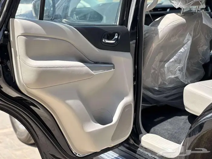 نيسان اكستيرا تيتانيوم - بدون دبل - نص فل2024 12