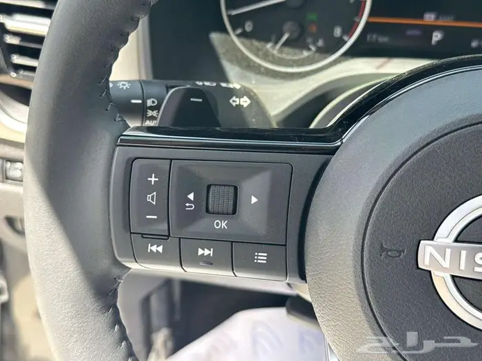 نيسان اكس تريل2025 نص فل بلس بالنقد والتقسيط 16