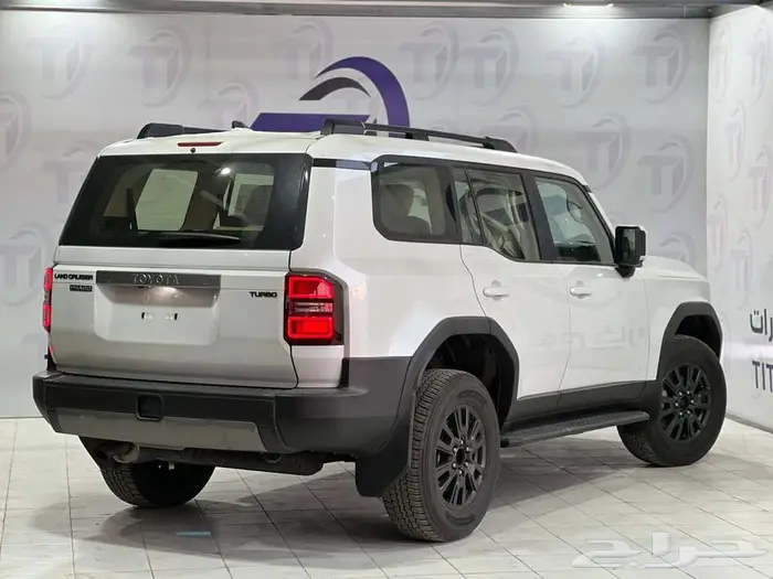 تويوتا برادو TXL2 بنزين 2025 4