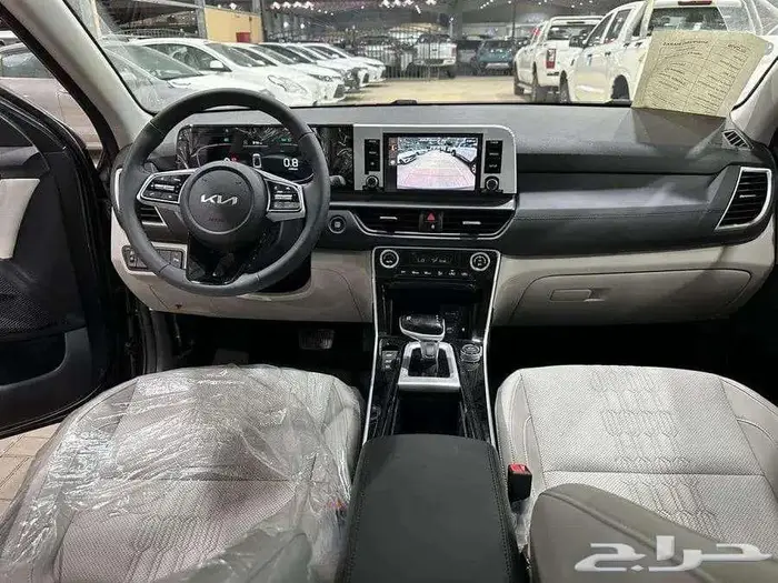 كيا سيلتوس استاندر مطور موديل 2025 لدى الخضر للسيارات 4