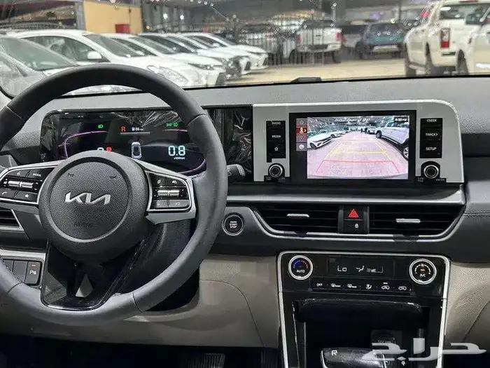 كيا سيلتوس استاندر مطور موديل 2025 لدى الخضر للسيارات 3