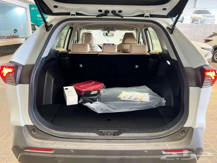 تويوتا راف فور ستاندر دبل وبدون دبل 2025 19