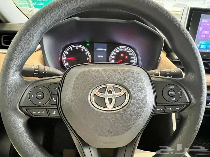 تويوتا راف فور ستاندر دبل وبدون دبل 2025 7