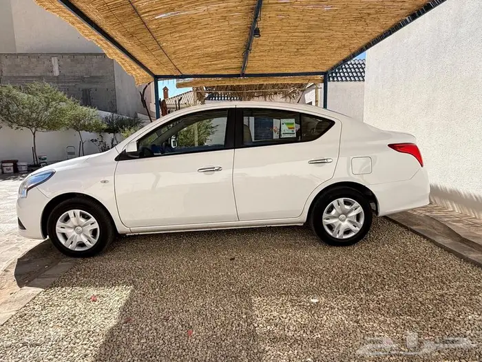 للبيع صني استاندر 22 11