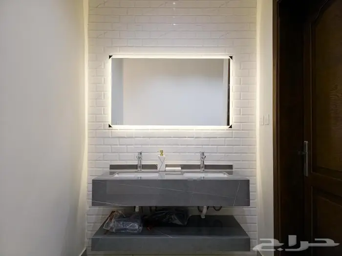 شقة مؤثثة للبيع 5 غرف 180 متر مربع بمخطط التيسير 10