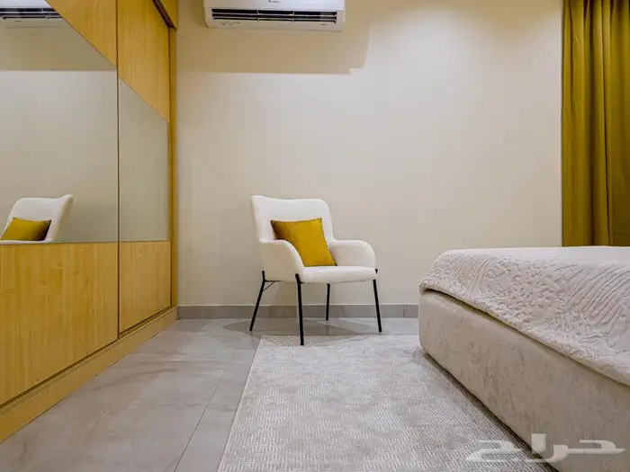 شقة مؤثثة للبيع 5 غرف 180 متر مربع بمخطط التيسير 27