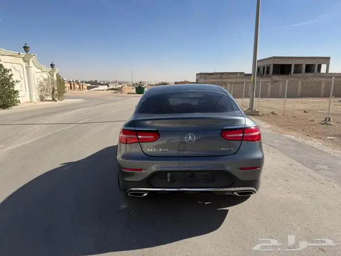 مرسيديس GLC 300 Coupe 3
