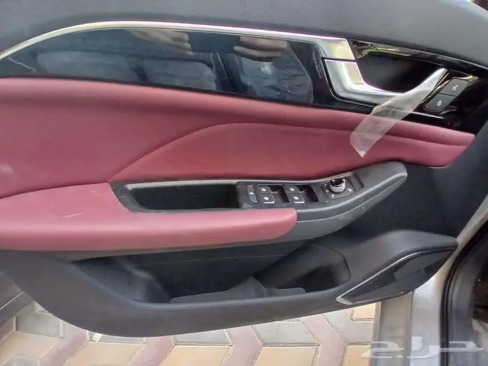 بيستون بي 70 بريموم 8