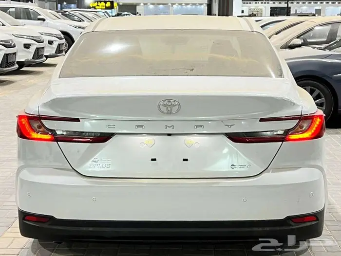 تويوتا كامري E PLUS هايبرد سعودي 2025 17