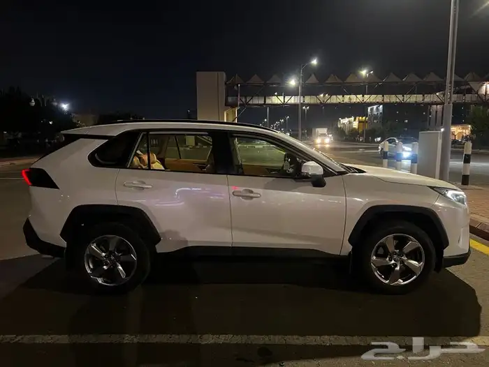 RV4 2021 را فور 4