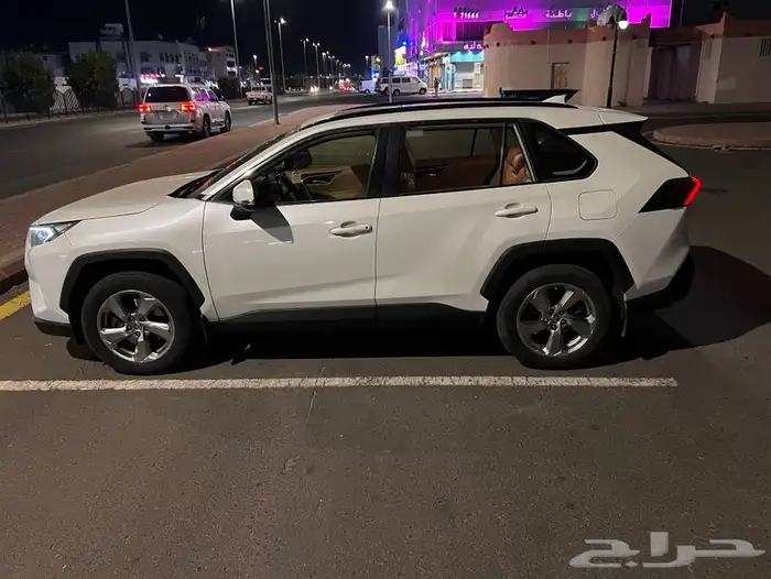 RV4 2021 را فور 5