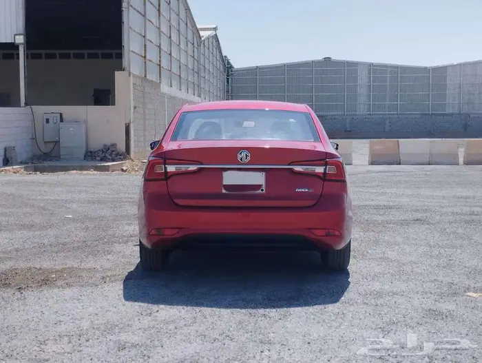 ام جي 5 . 2022 7