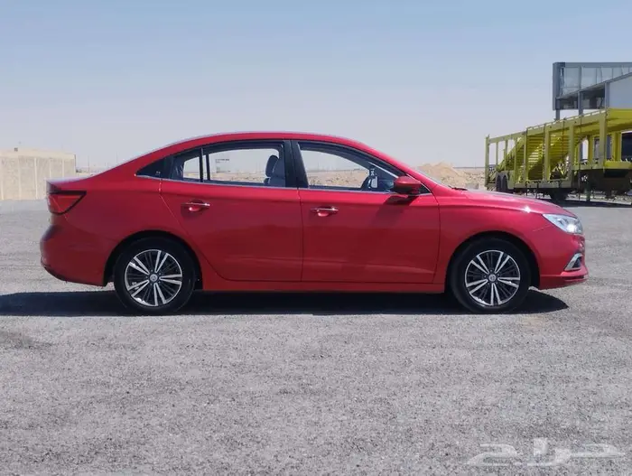 ام جي 5 . 2022 3