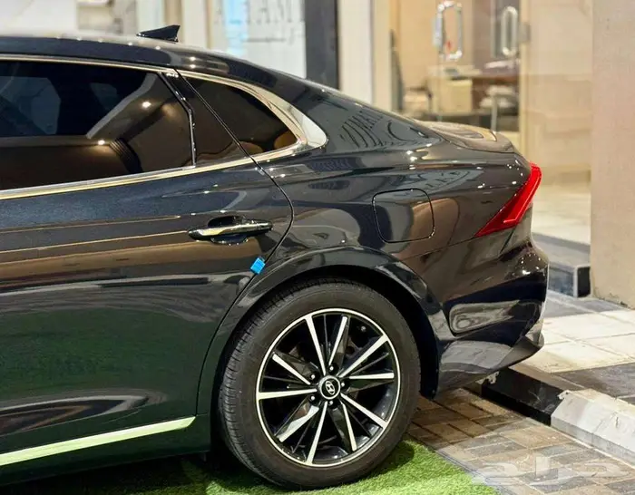 هيونداي ازيرا 2021 - بنزين فل بدون فتحة 10