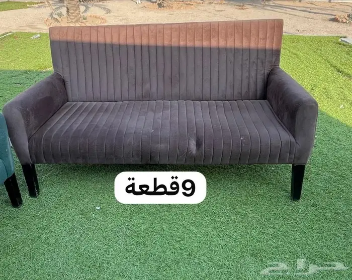 مكة المكرمة كراسي وطاولات حديد وخشب عدد 450 تقريبا 6