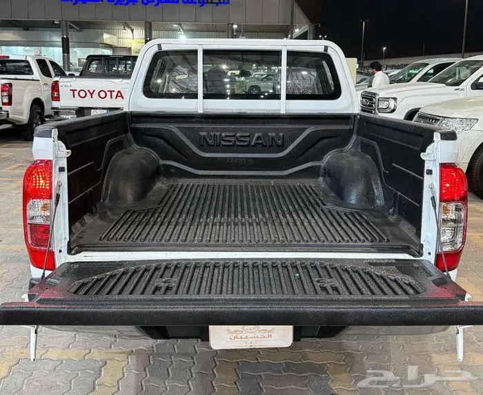 للبيع نيسان نافارا 2017 زجاج كهرب مكينه كبيره سعودي مخزززنة 38