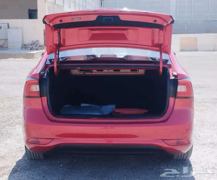 ام جي 5 . 2022 9