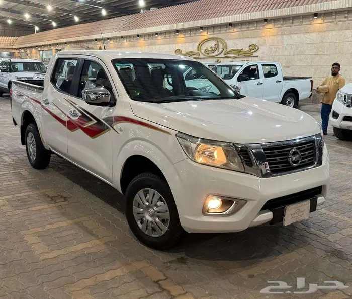 للبيع نيسان نافارا 2017 زجاج كهرب مكينه كبيره سعودي مخزززنة 2