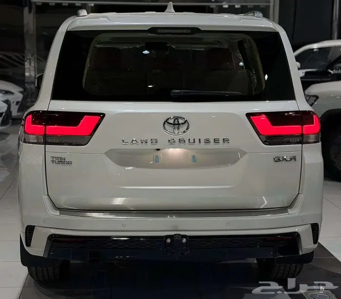 لاندكروزر جي اكس ار L5 خليجي بنزين رادار 2025 5