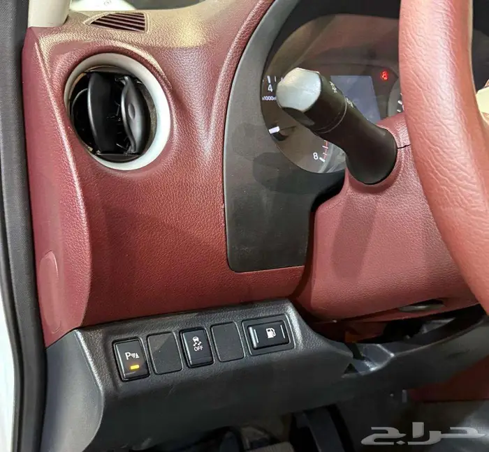 للبيع نيسان نافارا 2017 زجاج كهرب مكينه كبيره سعودي مخزززنة 20