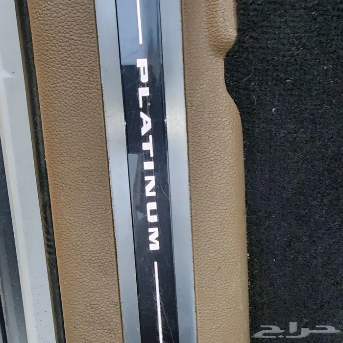 كاديلاك اسكاليد 2020 فل كامل بلاتينيوم 1