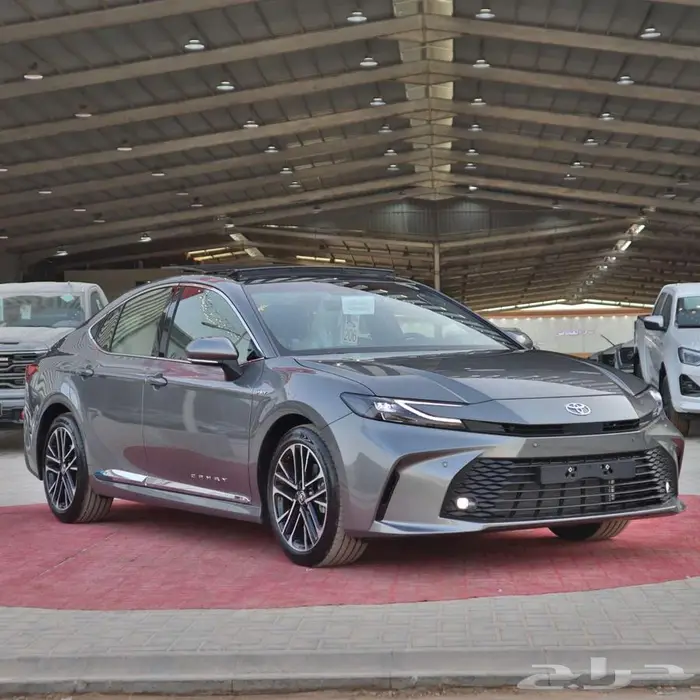 تويوتا كامري LE هايبرد 2025 سعودي اقل سعر 8