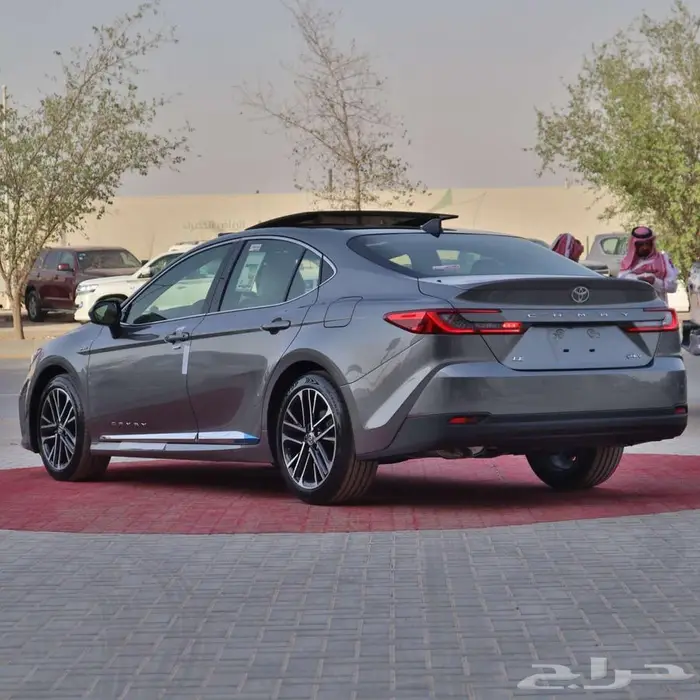 تويوتا كامري LE هايبرد 2025 سعودي اقل سعر 9