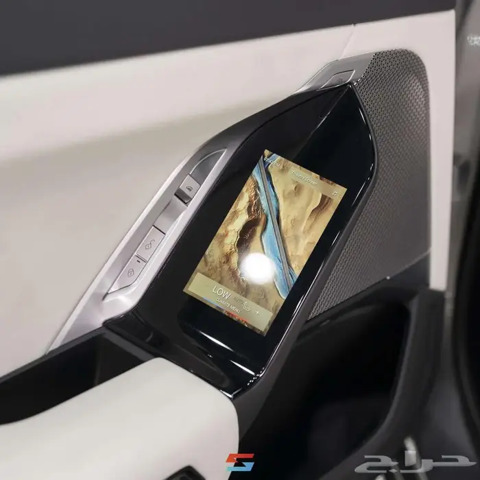 بي ام دبليو 735i 2026 15