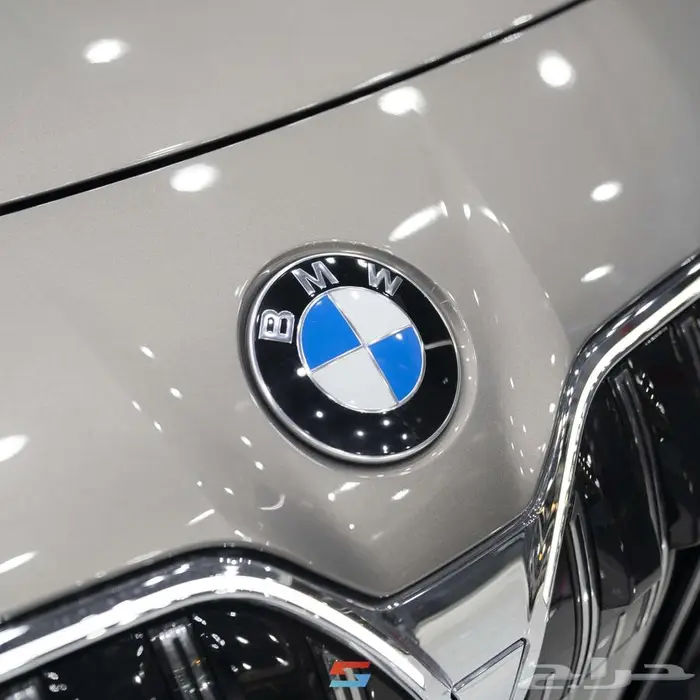 بي ام دبليو 735i 2026 7