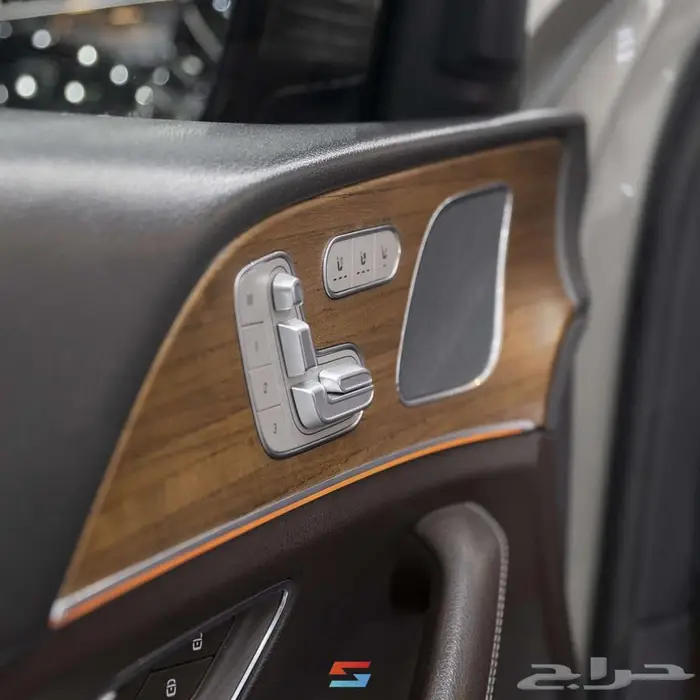 مرسيدس GLS450 موديل 2019 18