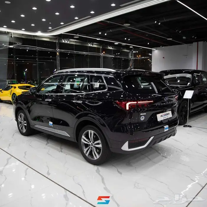 فورد تيريتوري تيتانيوم موديل 2025 3