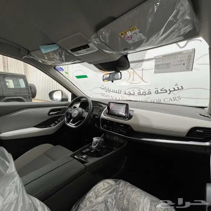 نيسان اكس تريل 5 مقاعد بنزين بدون دبل 2026 11