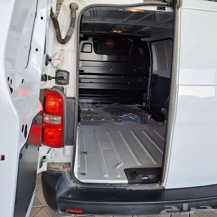 سيتروين جامبي ديزل 2024 بضاعه عرض خاص للشركات 6