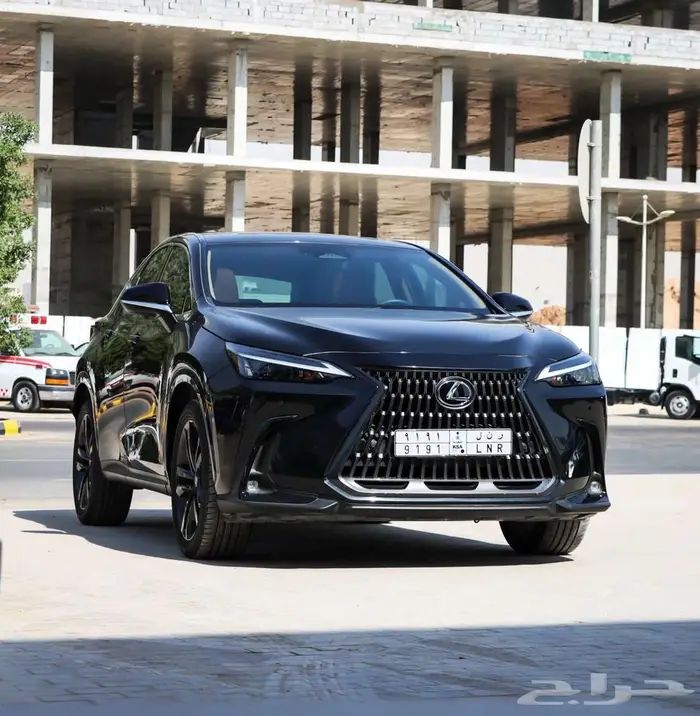 لكزس 2025 NX هايبرد 1