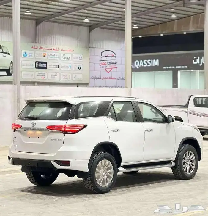 فورشنر بنزين 6سرندل VX3 2025 وVX1 . 4