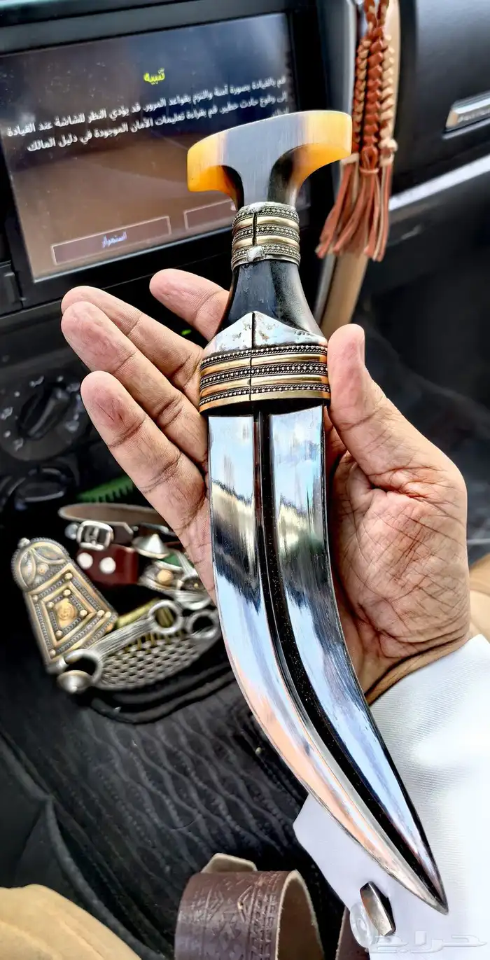 خنجر زراف مذهب عيار 21 قاطع وصف 7