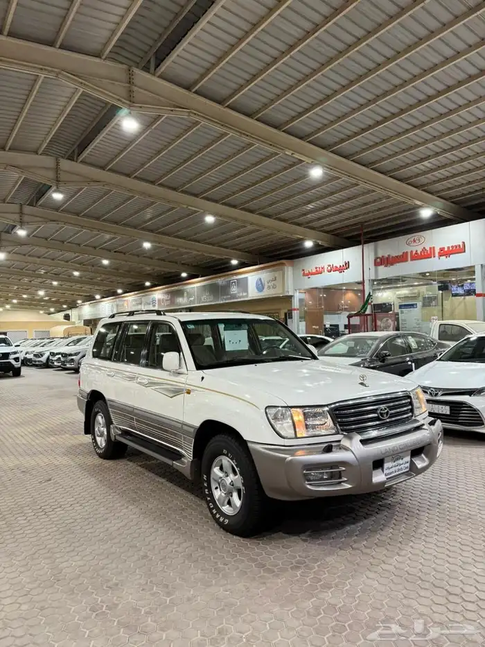 تويوتا VX-R مخززن 2