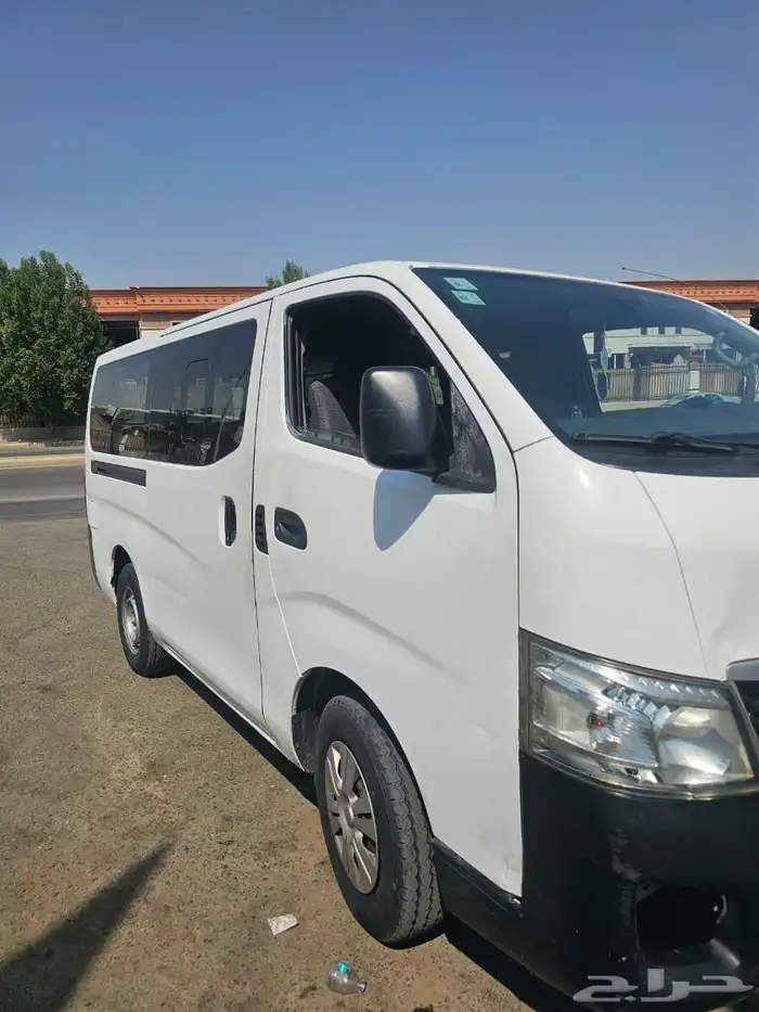 باص للايجار 15 راكب بنزين 0