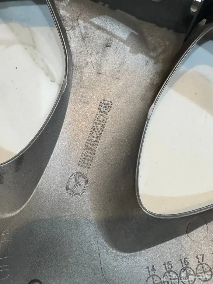 طيس مازدا زوم3 أصلي نظيفة 6