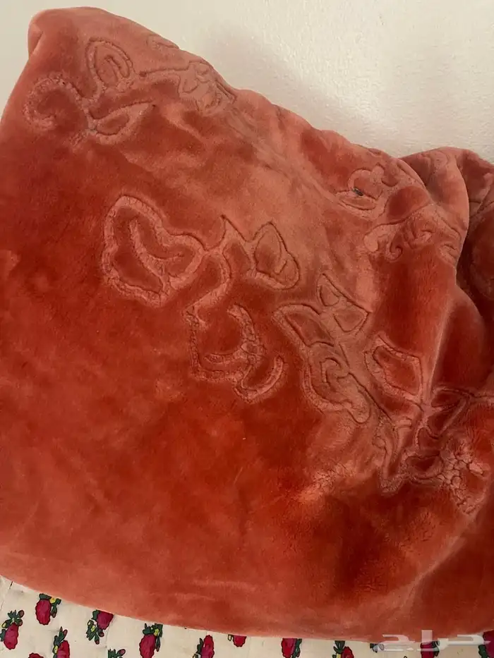 بطانيات مستعمله ثقيله للبيع 1