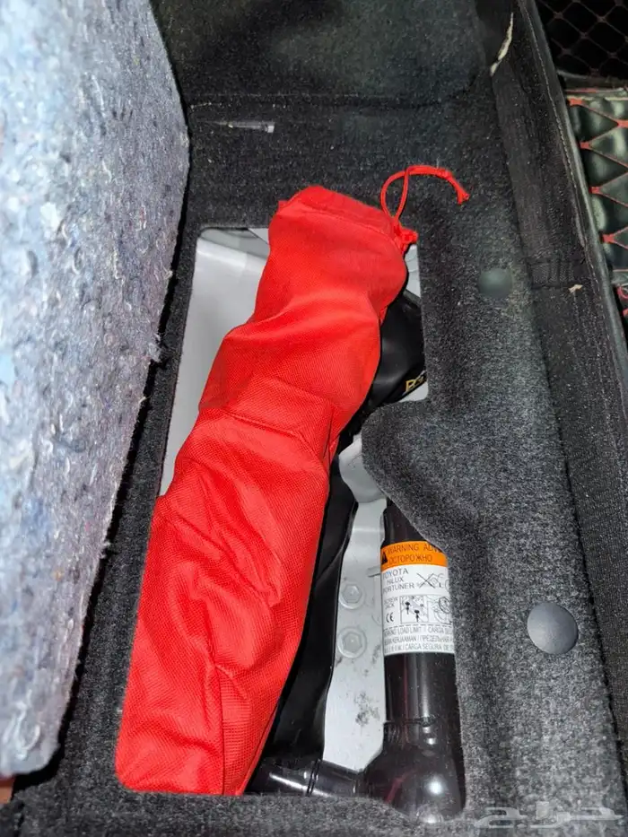 تويوتا هايلكس بنزين مخزنن 47