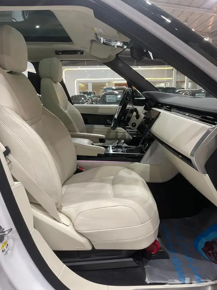 رنج روفر HSE V6 فل  أوبشن 2023 6
