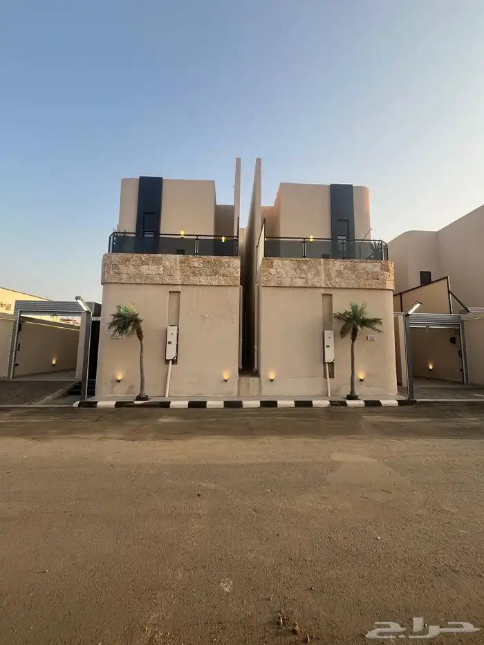 فلل فاخرة للبيع حي الملك فهد 0