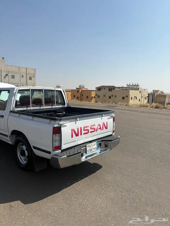 نيسان زادسن للبيع موديل 2014 2