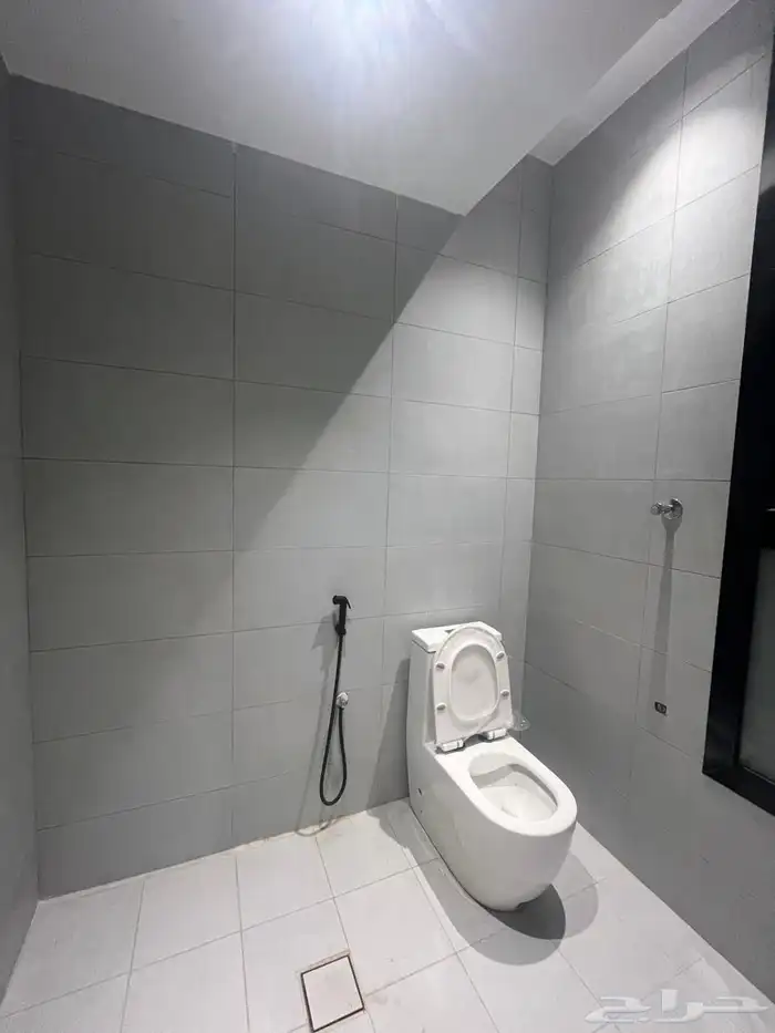 فلل فاخرة للبيع حي الملك فهد 5