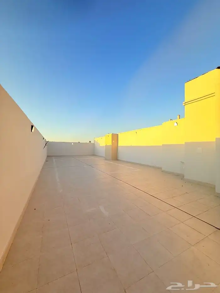 شقة للبيع دور ثاني ممتازة 3