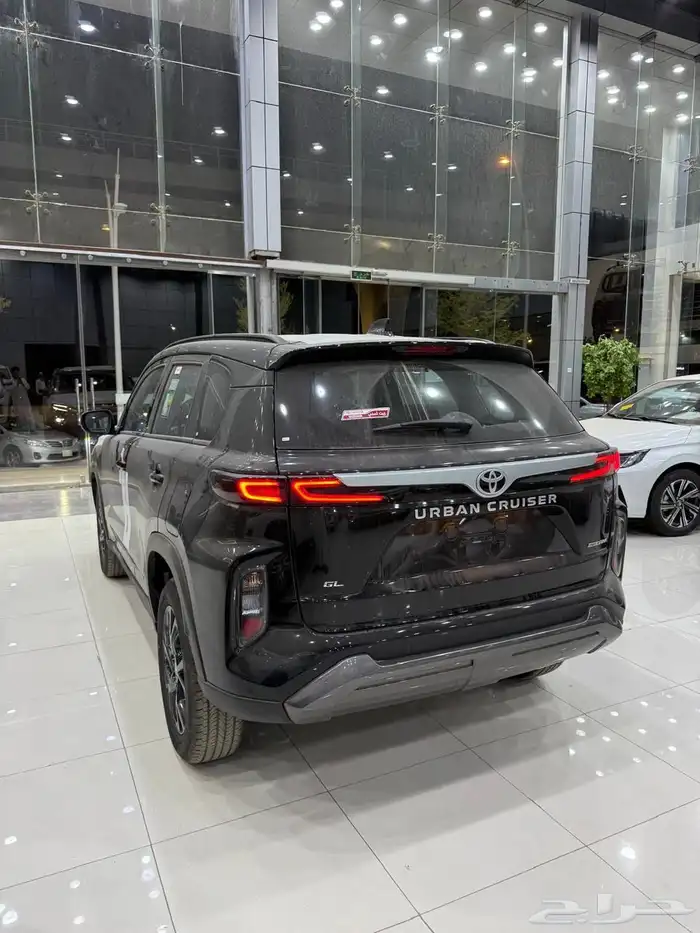 تويوتا اوربان كروزر Urban Cruiser2026 4
